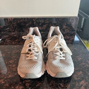 Glacier White Cloudswift Running Shoes- Women’s 7.5